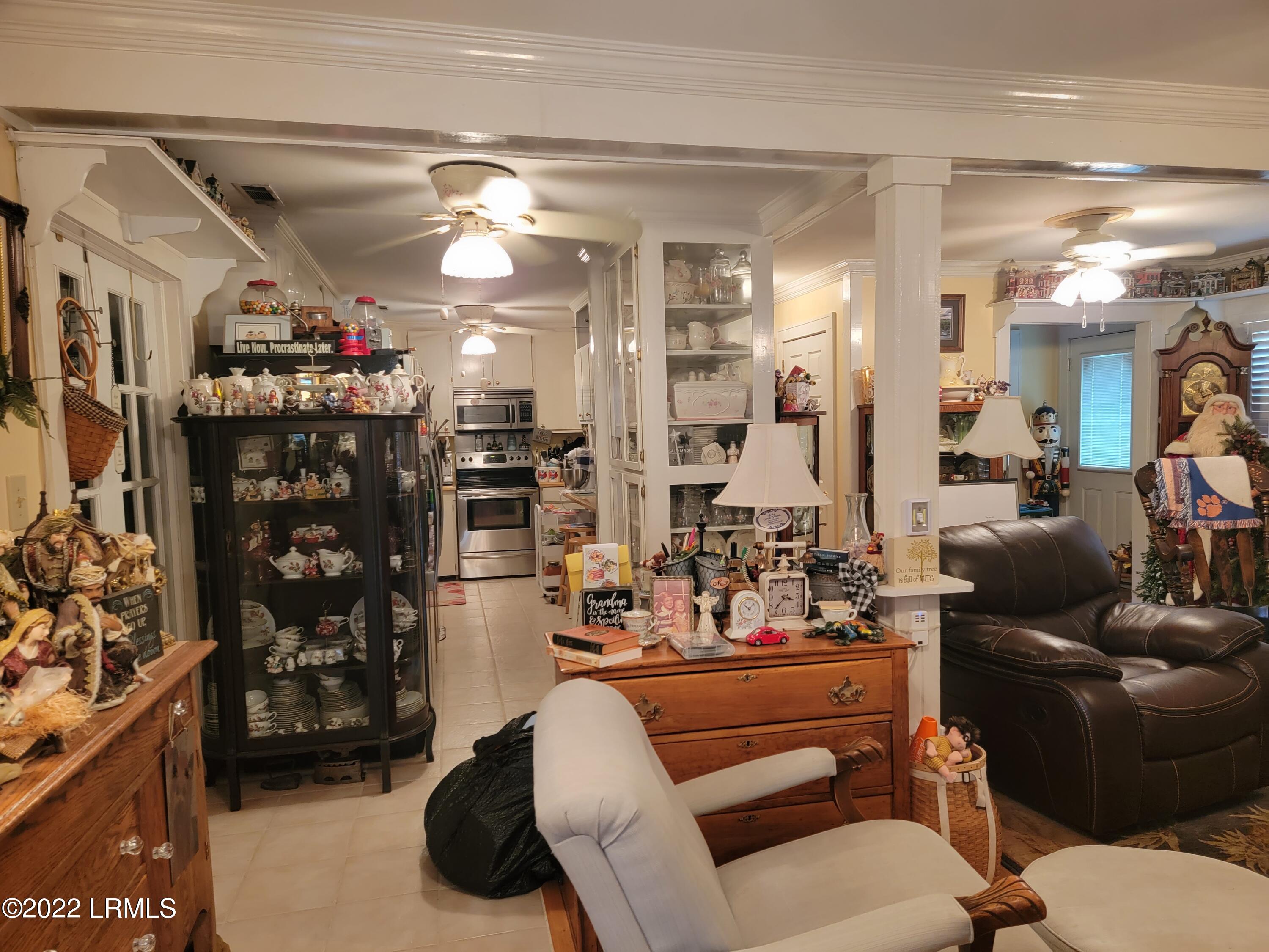 2503 State Rd S-7-276 Beaufort, SC 29902 - Photo 7 of 19 20220812_111325