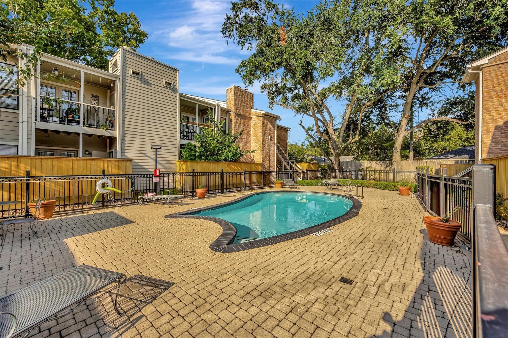 2001 Bering Drive, Unit 7E Houston, TX 77057 - Photo 12 of 12