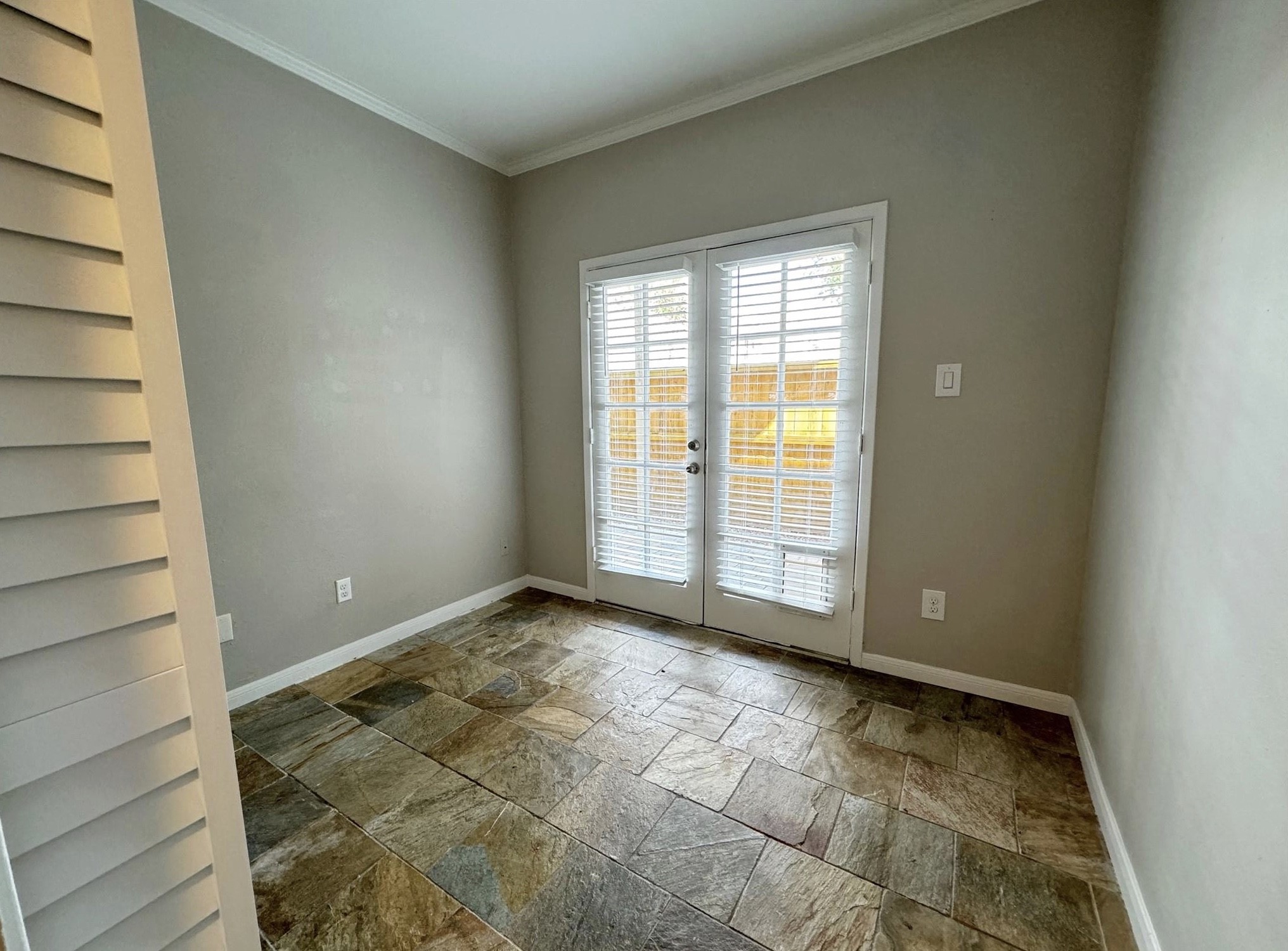 2001 Bering Drive, Unit 7E Houston, TX 77057 - Photo 6 of 12