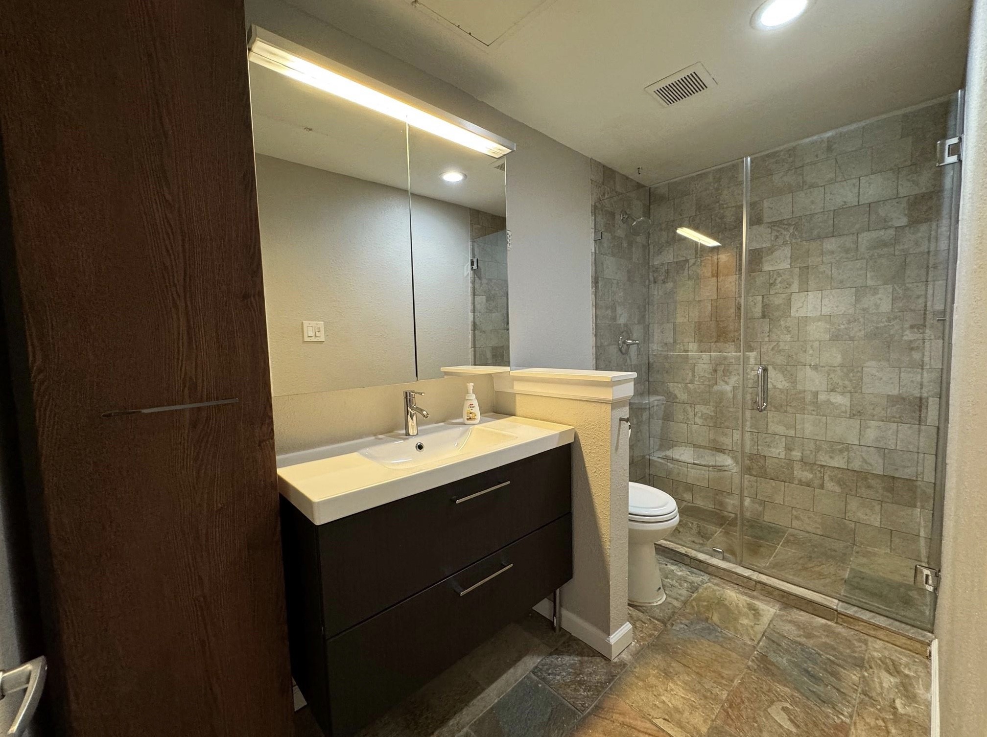 2001 Bering Drive, Unit 7E Houston, TX 77057 - Photo 8 of 12