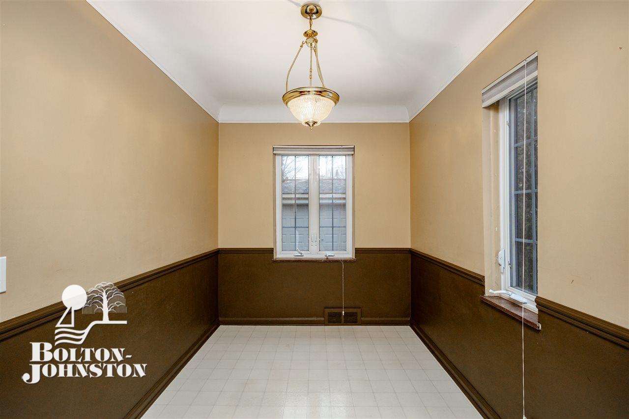 420 Cloverly Road Grosse Pointe, MI 48236 - Photo 12 of 39 Breakfast Room