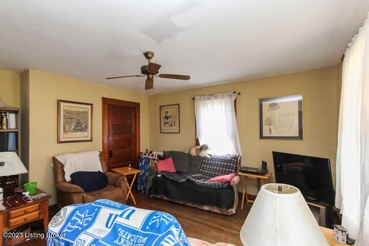 05 (Small)