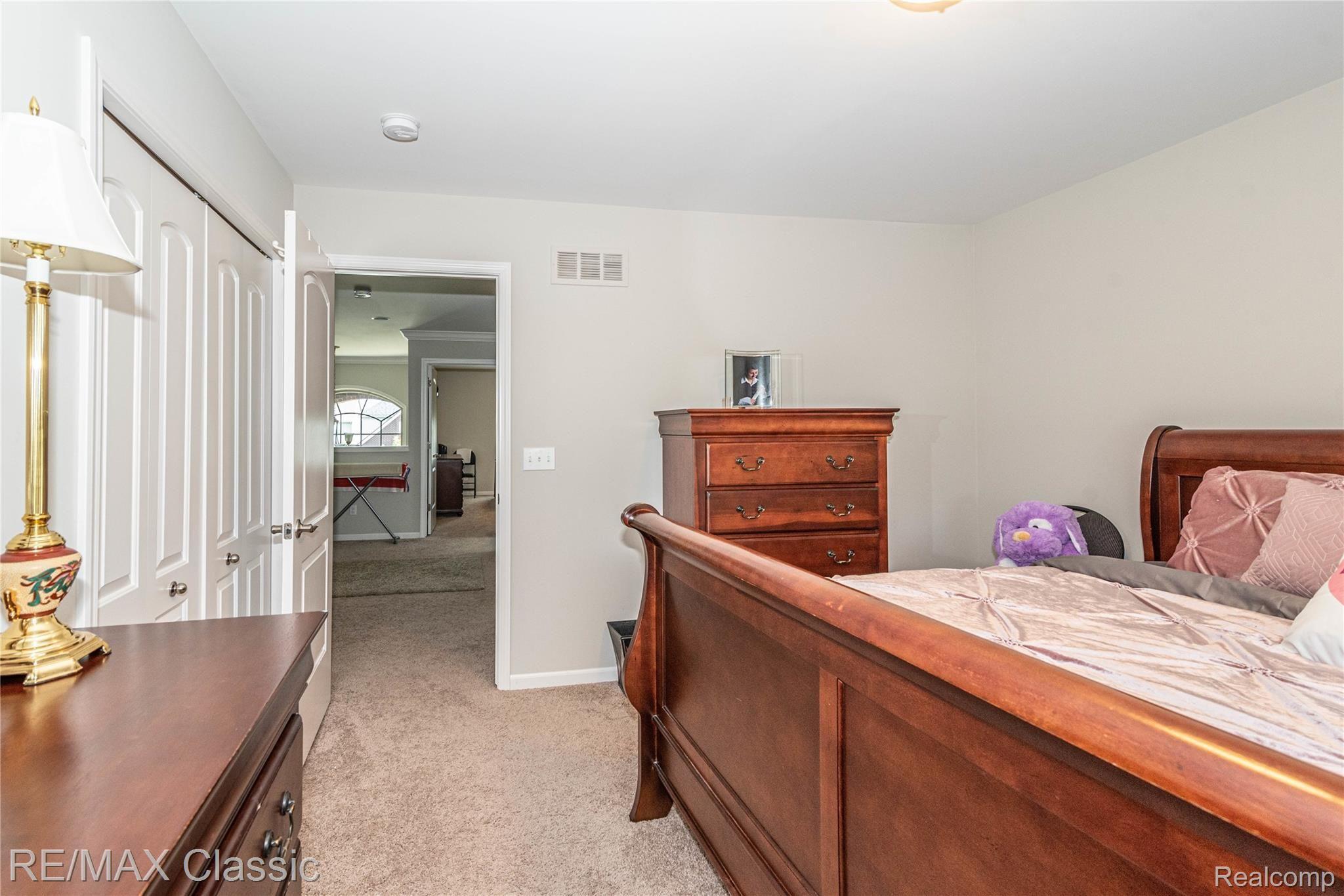 50430 Scarborough Road Canton, MI 48188 - Photo 32 of 46 031__22.jpg