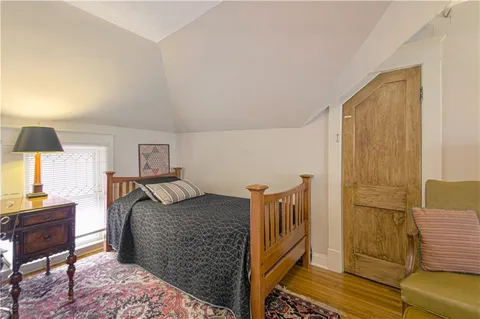 $579,000 | 4215 Oak Street, Kansas City, MO 64111