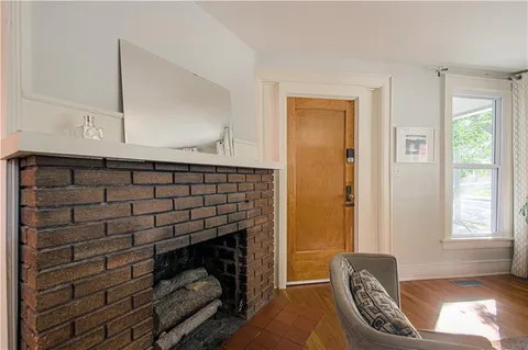$579,000 | 4215 Oak Street, Kansas City, MO 64111