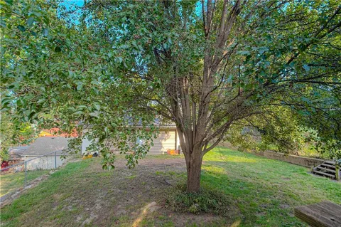$579,000 | 4215 Oak Street, Kansas City, MO 64111