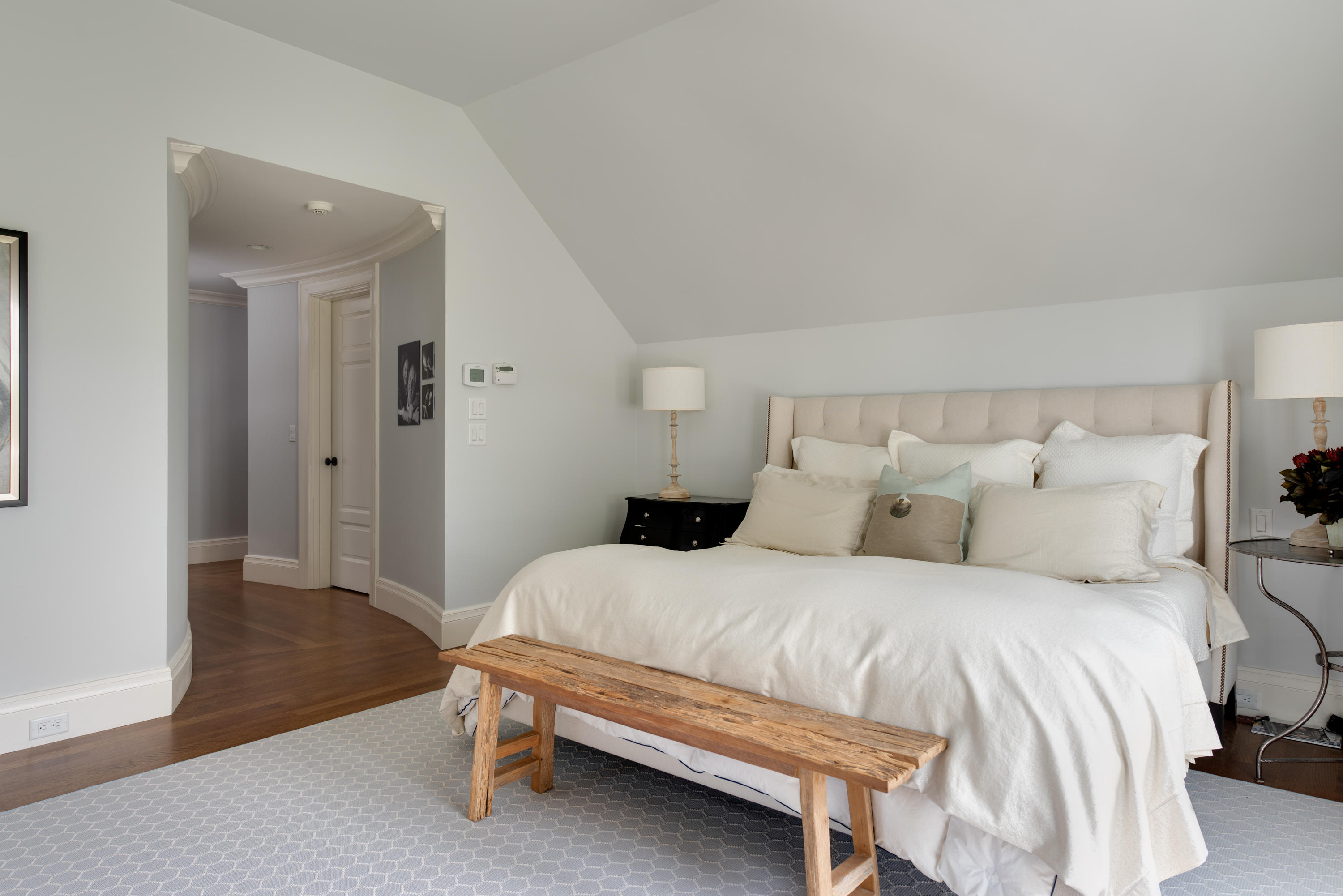 85 Salten Point Road Barnstable, MA 02630 - Photo 23 of 34 a bedroom with a bed and a table