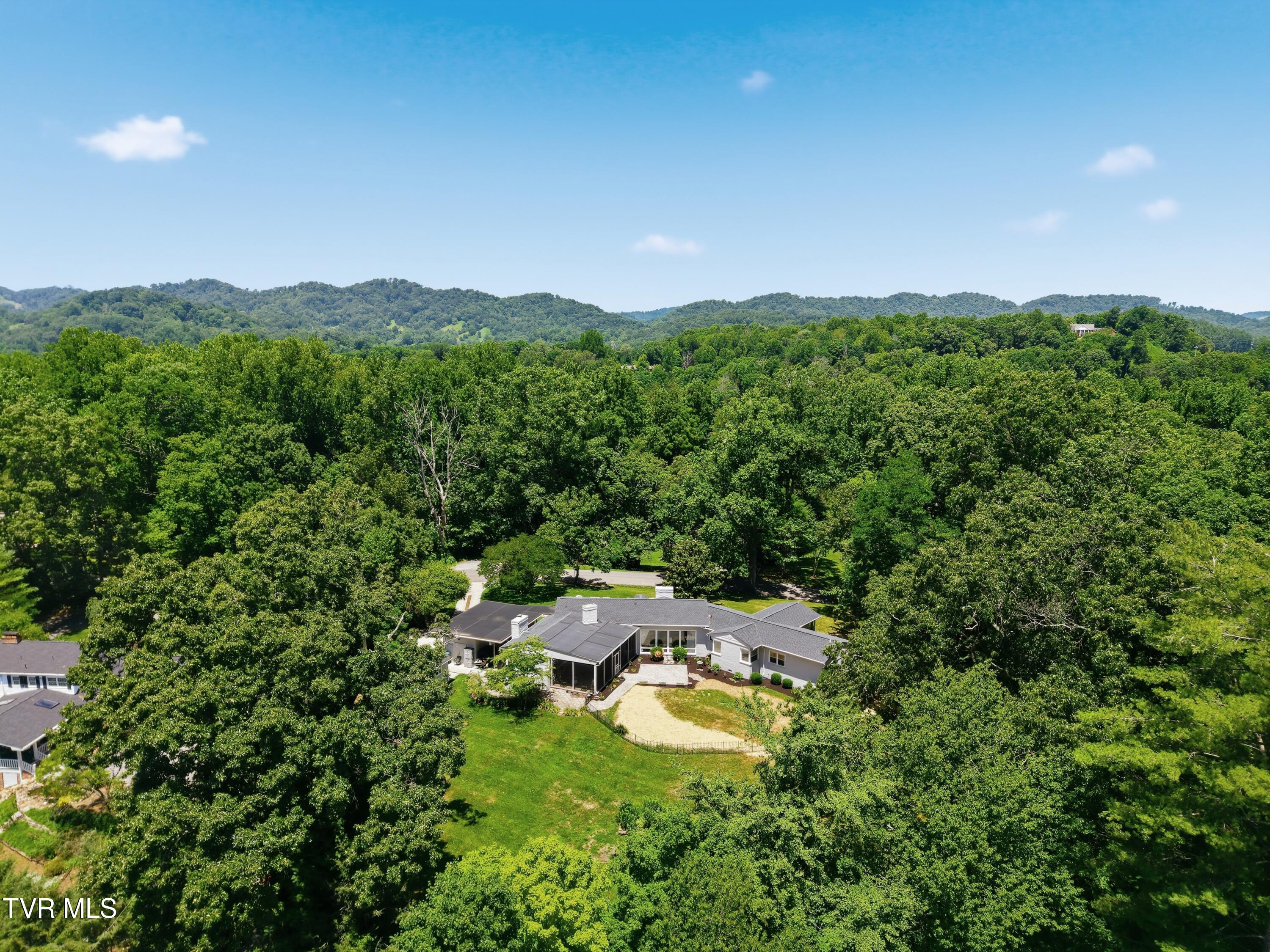 545 Green Hill Road Bristol, VA 24201 - Photo 54 of 60 DJI_20260702130454_0081_D_fcfe6fd7