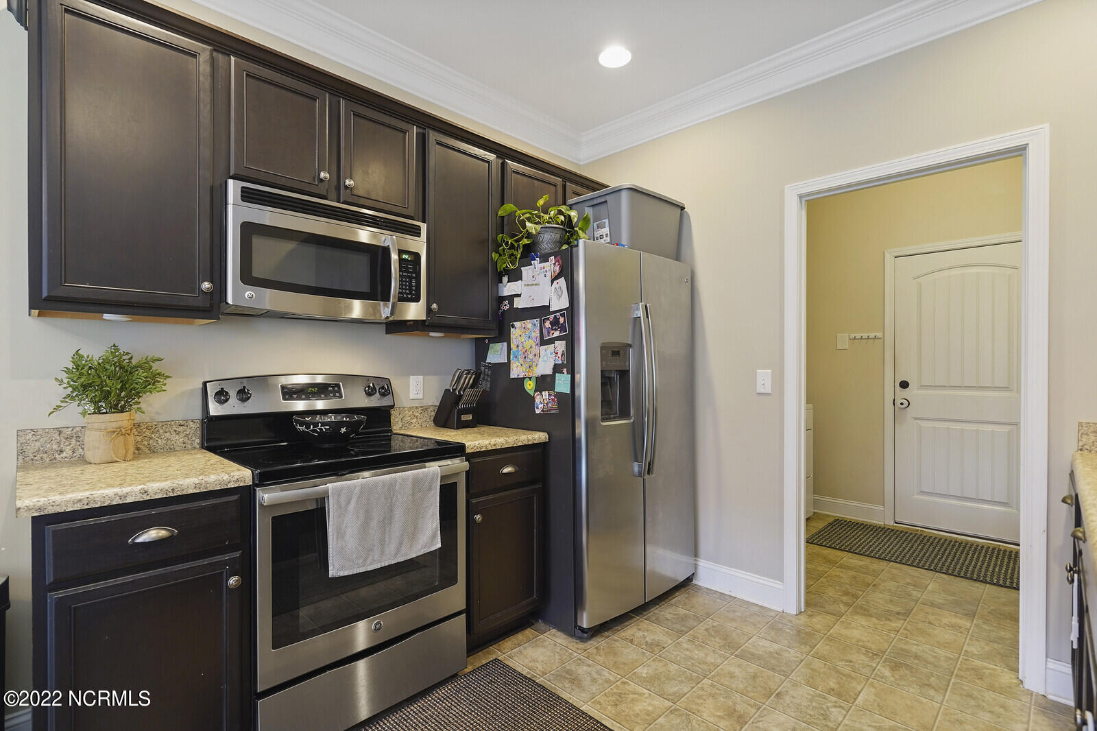 445 Albemarle Road Wilmington, NC 28405 - Photo 13 of 41 16_DSC06272_mls