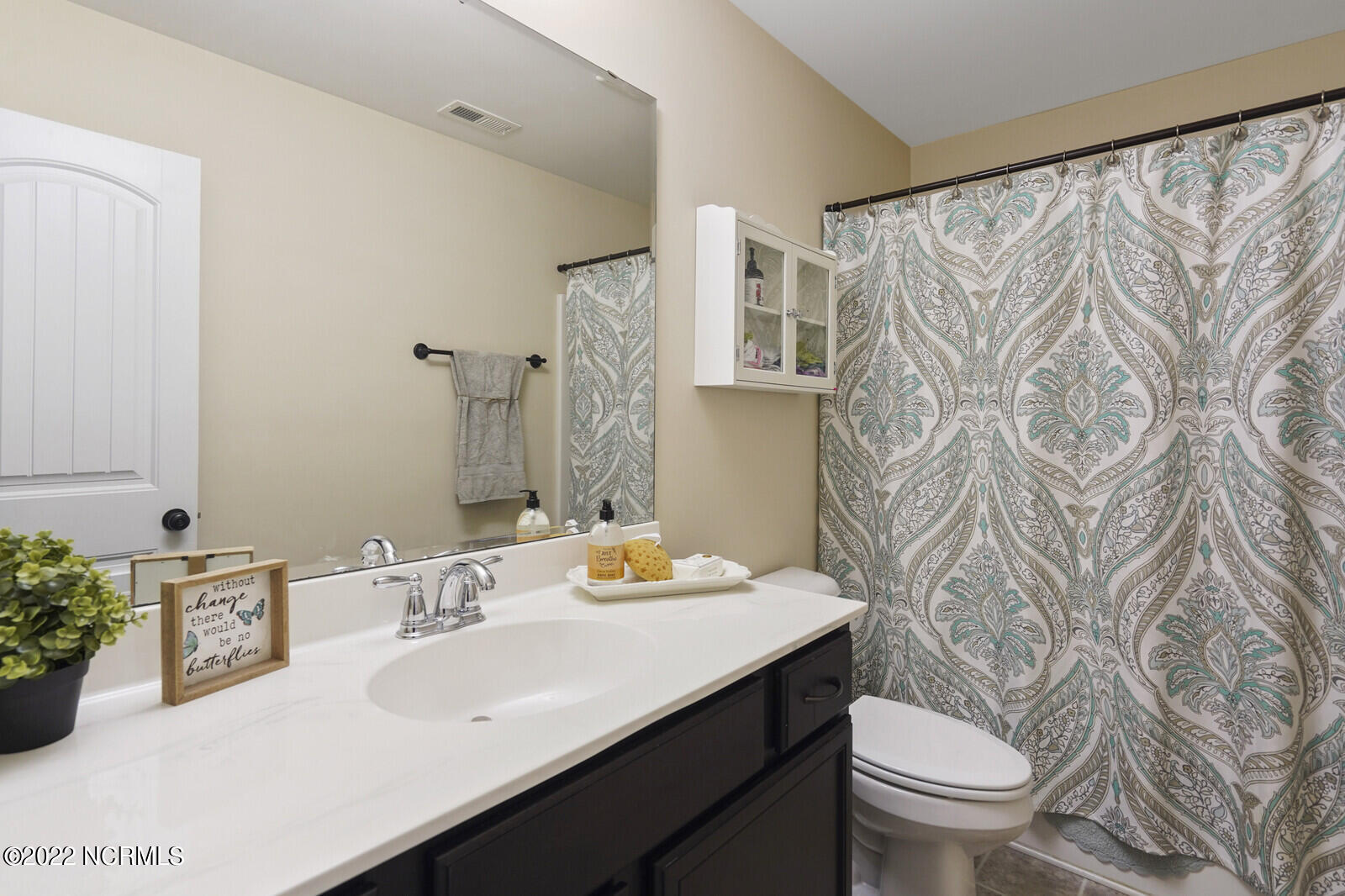 445 Albemarle Road Wilmington, NC 28405 - Photo 18 of 41 31_DSC06382_mls
