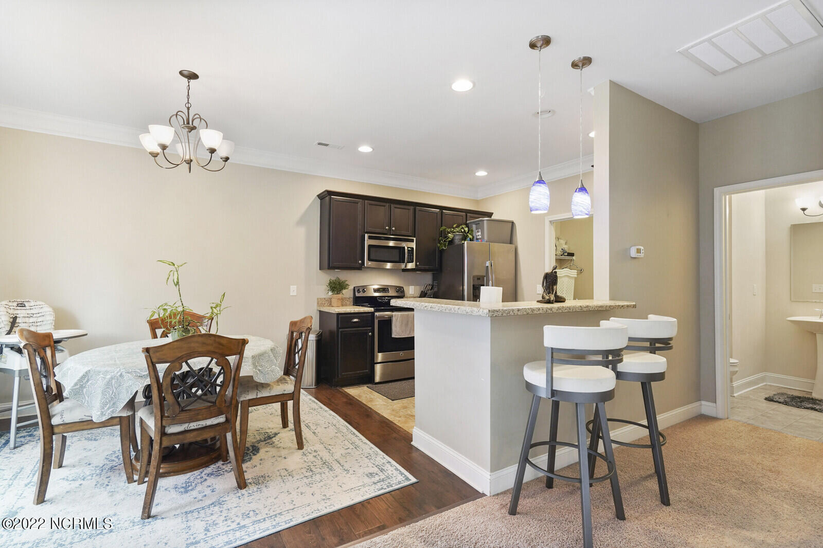 445 Albemarle Road Wilmington, NC 28405 - Photo 9 of 41 12_DSC06317_mls
