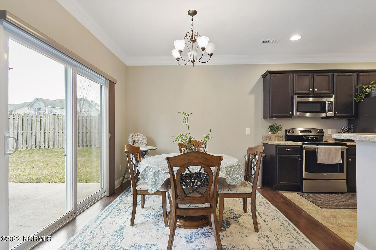 445 Albemarle Road Wilmington, NC 28405 - Photo 10 of 41 13_DSC06312_mls