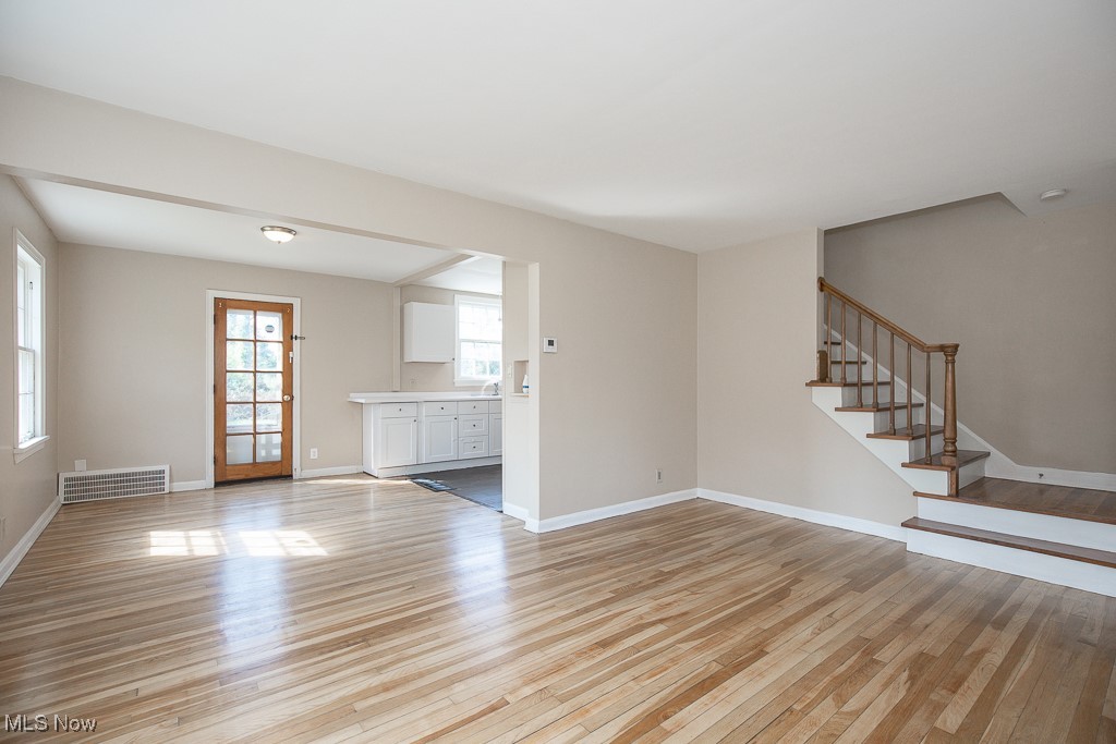 3340 Milverton Road Cleveland, OH 44120 - Photo 8 of 30