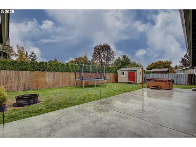a view of a garden with houses