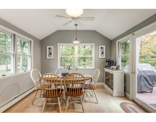 175 Locksley Road Lynnfield, MA 01940 - Photo 13 of 30
