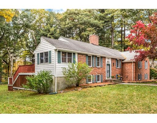 175 Locksley Road Lynnfield, MA 01940 - Photo 3 of 30