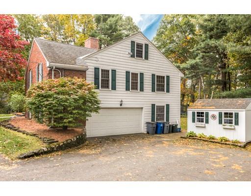 175 Locksley Road Lynnfield, MA 01940 - Photo 4 of 30