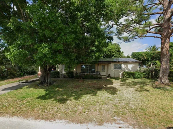 $235,000 | 14323 Southwest Cherokee Drive, Indiantown, FL 34956
