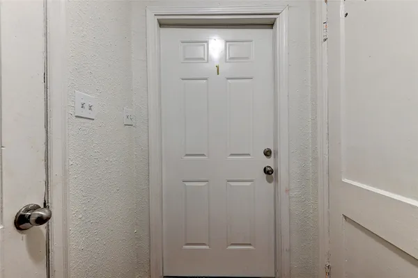 $1,400 | 2509 Shakespeare Street, Unit 1, Houston, TX 77030