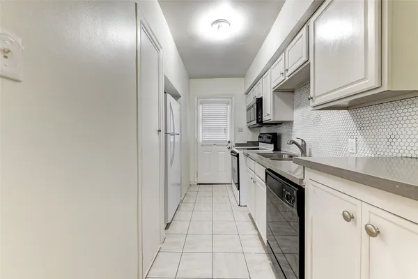 $1,400 | 2509 Shakespeare Street, Unit 1, Houston, TX 77030