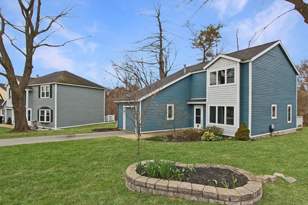 $419,900 | 3 Jessica Drive, Nashua, NH 03060