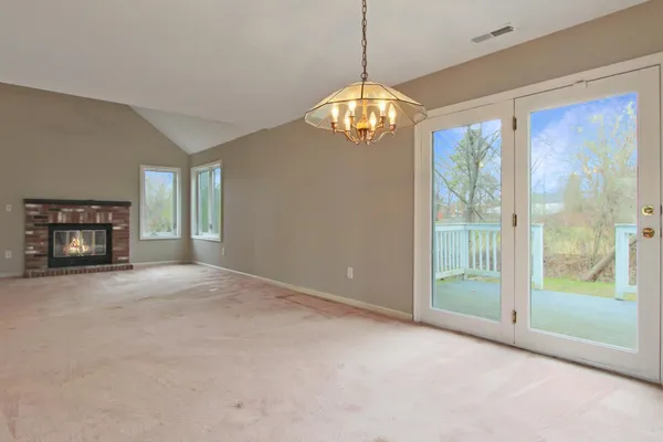 $419,900 | 3 Jessica Drive, Nashua, NH 03060