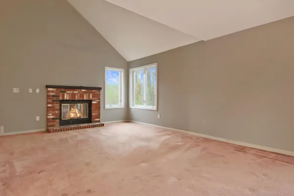 $419,900 | 3 Jessica Drive, Nashua, NH 03060