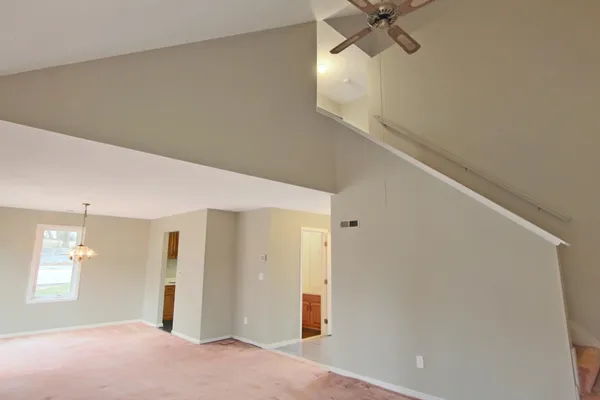 $419,900 | 3 Jessica Drive, Nashua, NH 03060