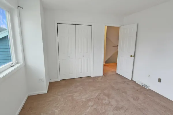 $419,900 | 3 Jessica Drive, Nashua, NH 03060