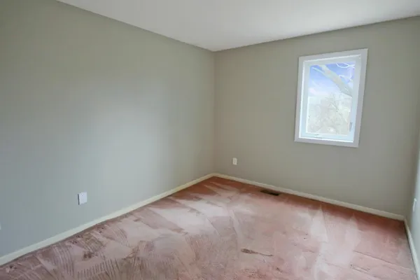 $419,900 | 3 Jessica Drive, Nashua, NH 03060