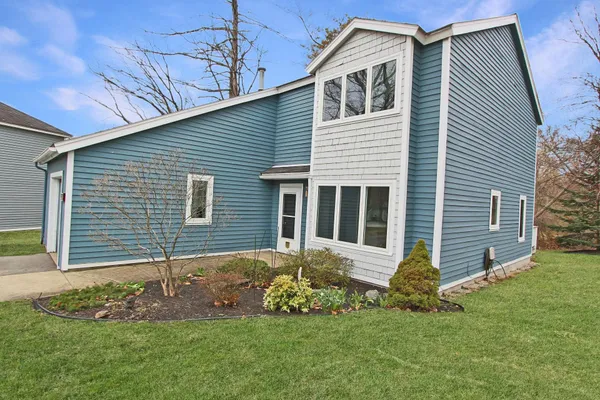 $419,900 | 3 Jessica Drive, Nashua, NH 03060