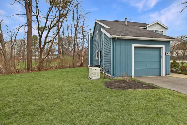 $419,900 | 3 Jessica Drive, Nashua, NH 03060