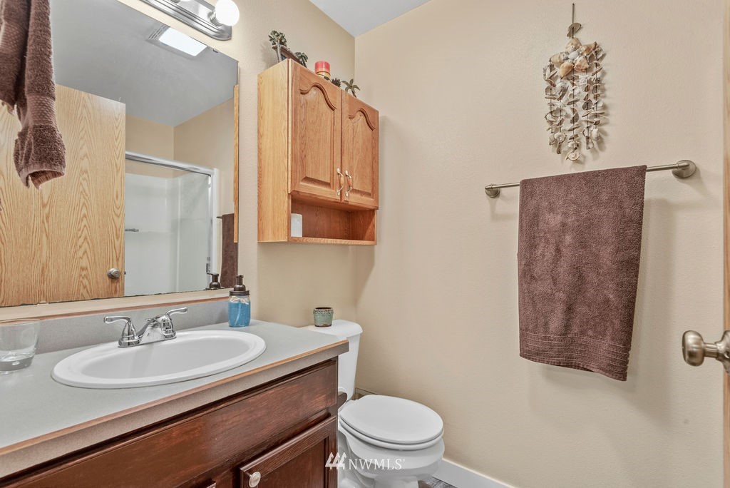 110 Abbey Road Kelso, WA 98626 - Photo 14 of 17 Gallery Image 14