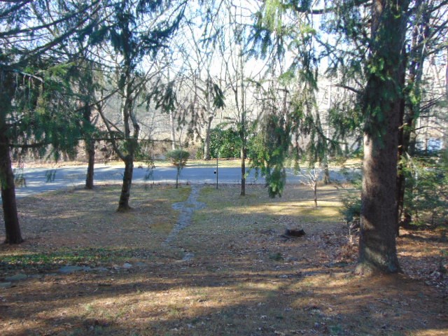 32 River Road Hopkinton, RI 02804 - Photo 5 of 22 Gallery Image 5