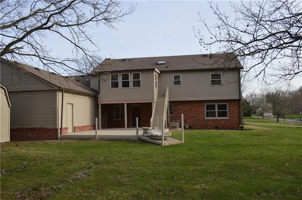 5274 Roxbury Road Indianapolis, IN 46226 - Photo 5 of 25 Gallery Image 5