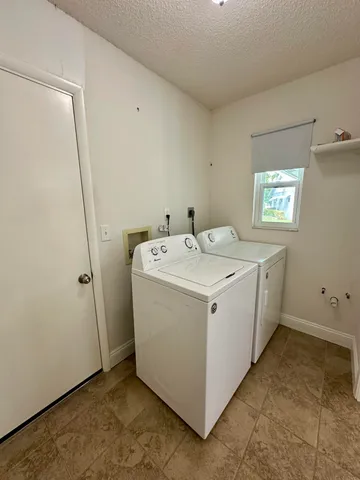 $495,000 | 826 Palama Way, Lantana, FL 33462