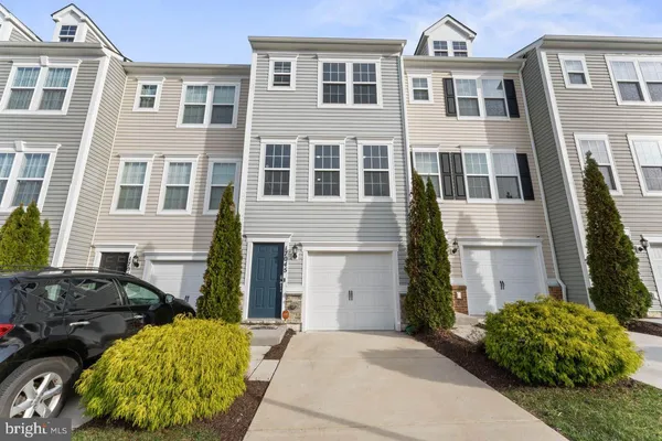 $3,200 | 17045 Gibson Road, Dumfries, VA 22026