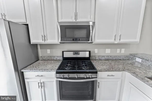 $3,200 | 17045 Gibson Road, Dumfries, VA 22026