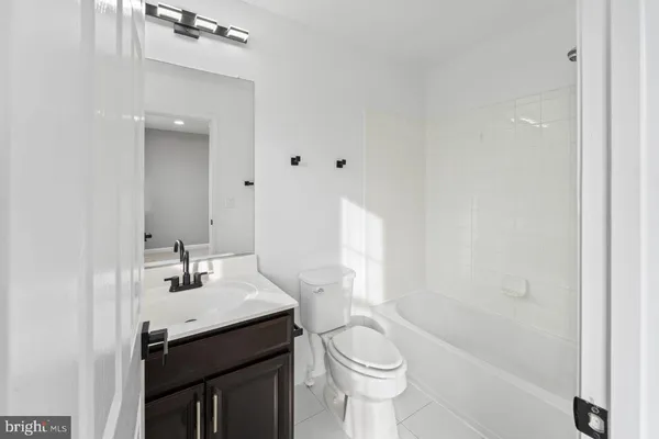 $3,200 | 17045 Gibson Road, Dumfries, VA 22026