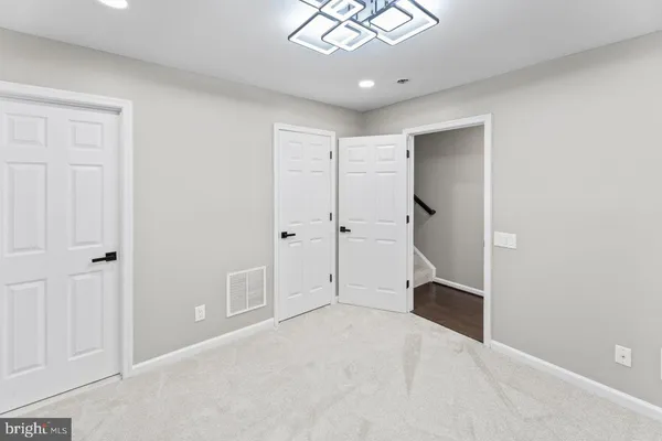 $3,200 | 17045 Gibson Road, Dumfries, VA 22026