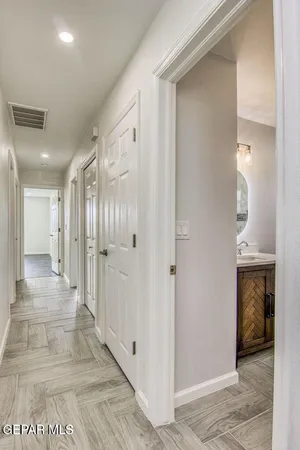 $224,500 | 628 North Yarbrough Drive, El Paso, TX 79915