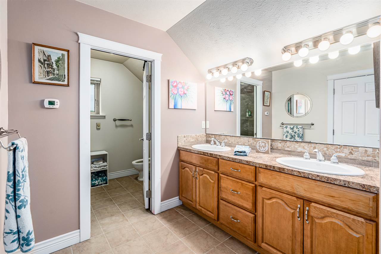 6123 East Peone Road Mead, WA 99021 - Photo 12 of 19