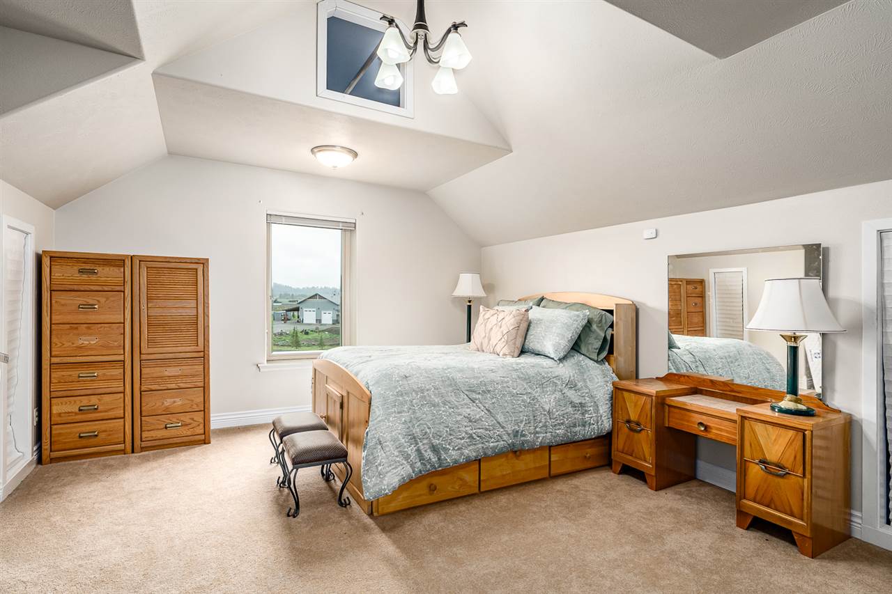 6123 East Peone Road Mead, WA 99021 - Photo 15 of 19