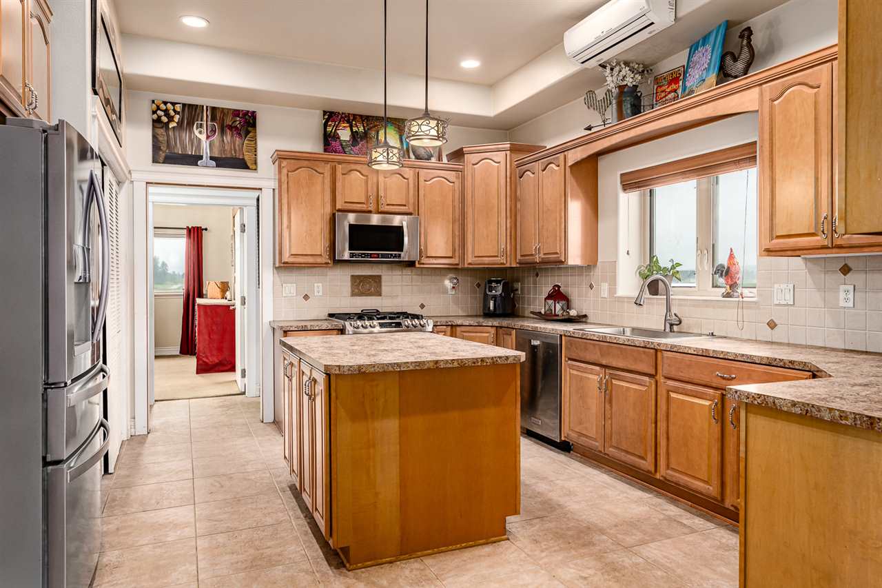 6123 East Peone Road Mead, WA 99021 - Photo 6 of 19