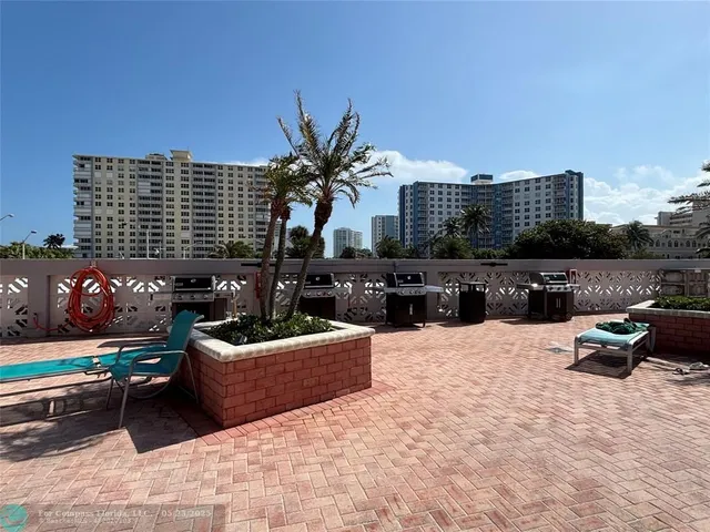 $550,000 | 405 North Ocean Boulevard, Unit 1116, Pompano Beach, FL 33062