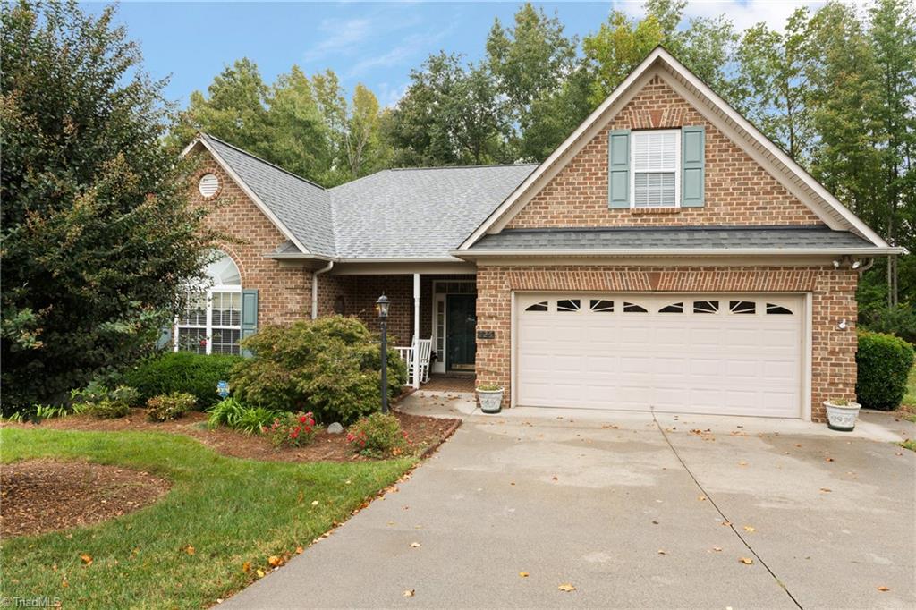 125 Meadows Edge Road Clemmons, NC 27012 - Photo 1 of 39 Gallery Image 1