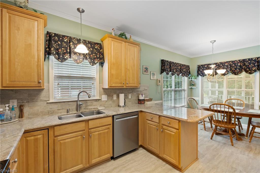 125 Meadows Edge Road Clemmons, NC 27012 - Photo 19 of 39 Gallery Image 19