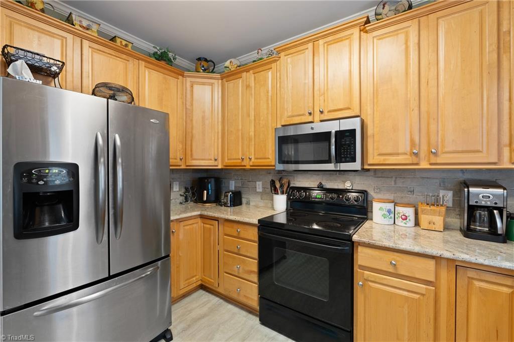 125 Meadows Edge Road Clemmons, NC 27012 - Photo 21 of 39 Gallery Image 21