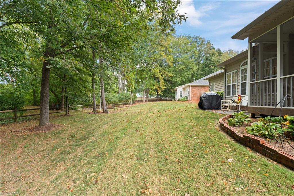 125 Meadows Edge Road Clemmons, NC 27012 - Photo 36 of 39 Gallery Image 36