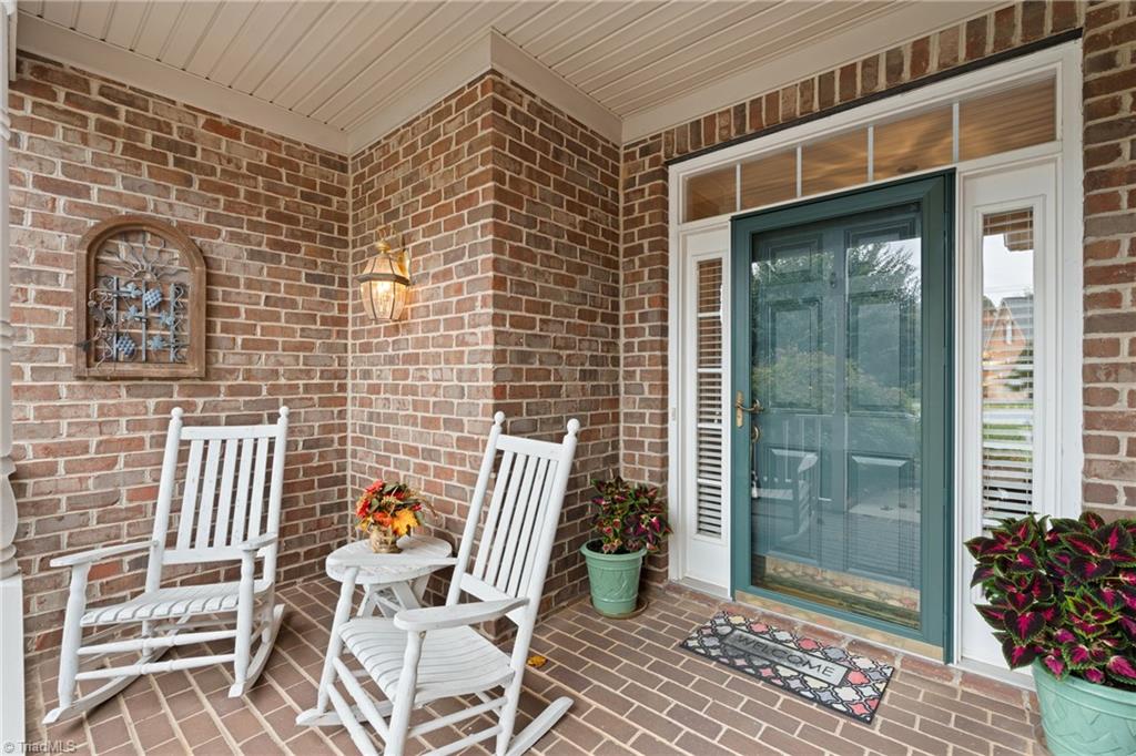 125 Meadows Edge Road Clemmons, NC 27012 - Photo 4 of 39 Gallery Image 4